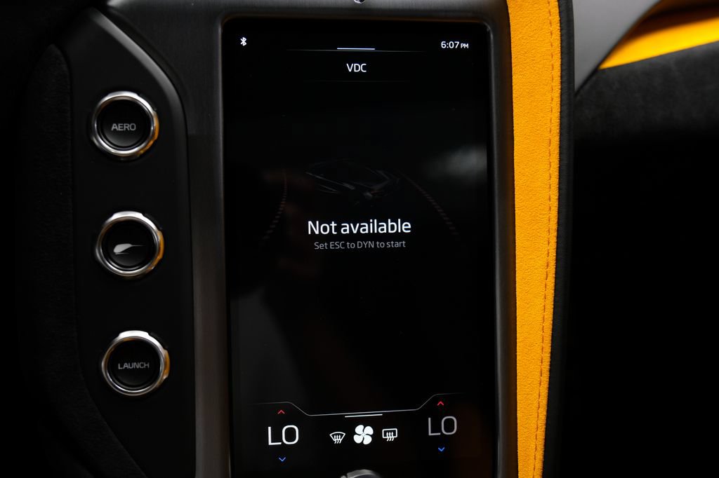 Used 2026 McLaren 750S Spider RWD image 39