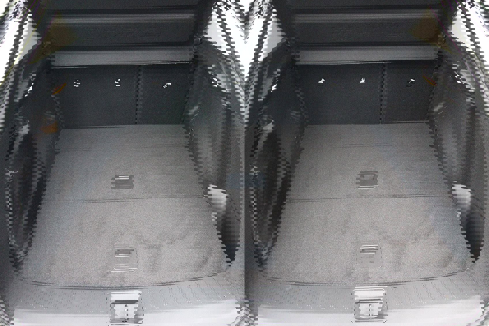 Used 2023 Nissan Ariya FWD image 26