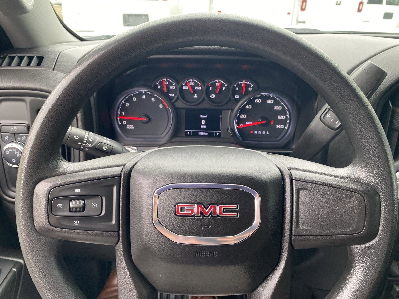 Used 2022 GMC Sierra 3500 Pro w/ Convenience Package image 26