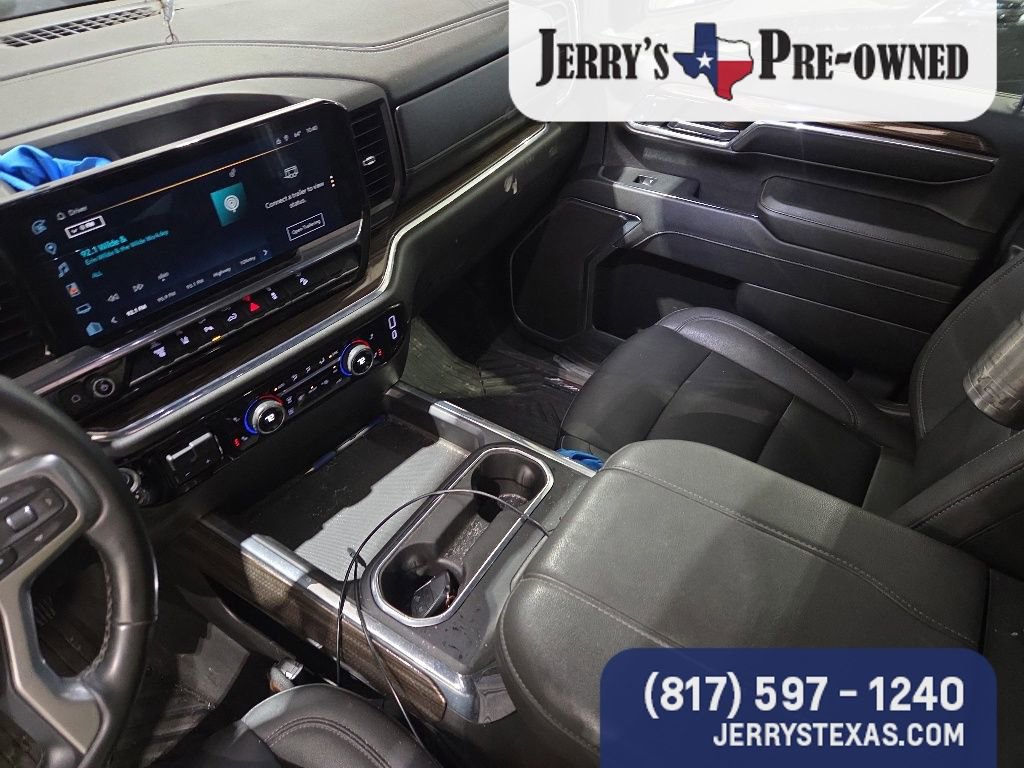 Used 2024 Chevrolet Silverado 2500 LT w/ Texas Edition AWD/4WD image 11