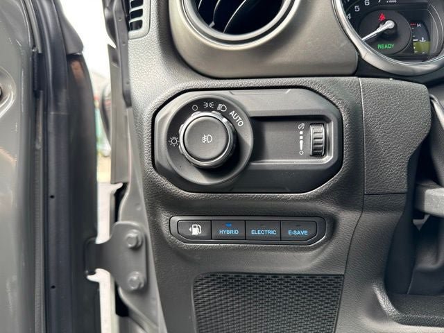 Used 2023 Jeep Wrangler Unlimited AWD/4WD image 26