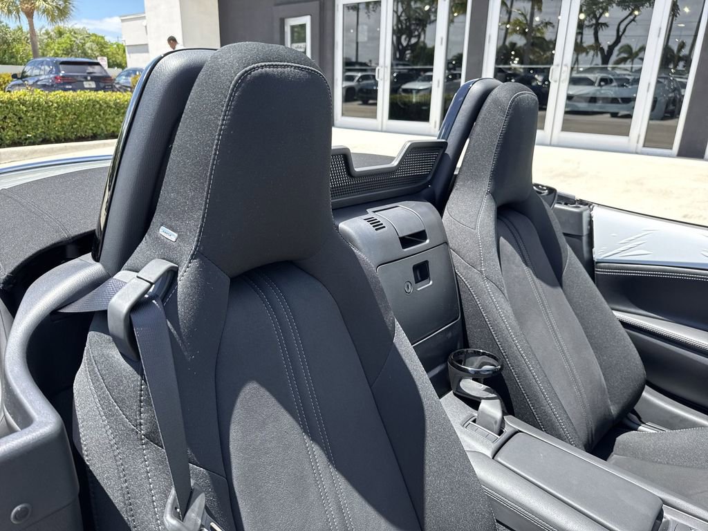 New 2026 MAZDA MX-5 Miata Club w/ Interior Package RWD image 16