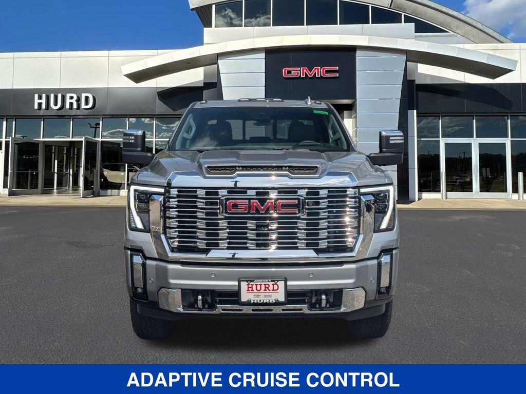 New 2025 GMC Sierra 3500 Denali w/ Denali Reserve Package image 9