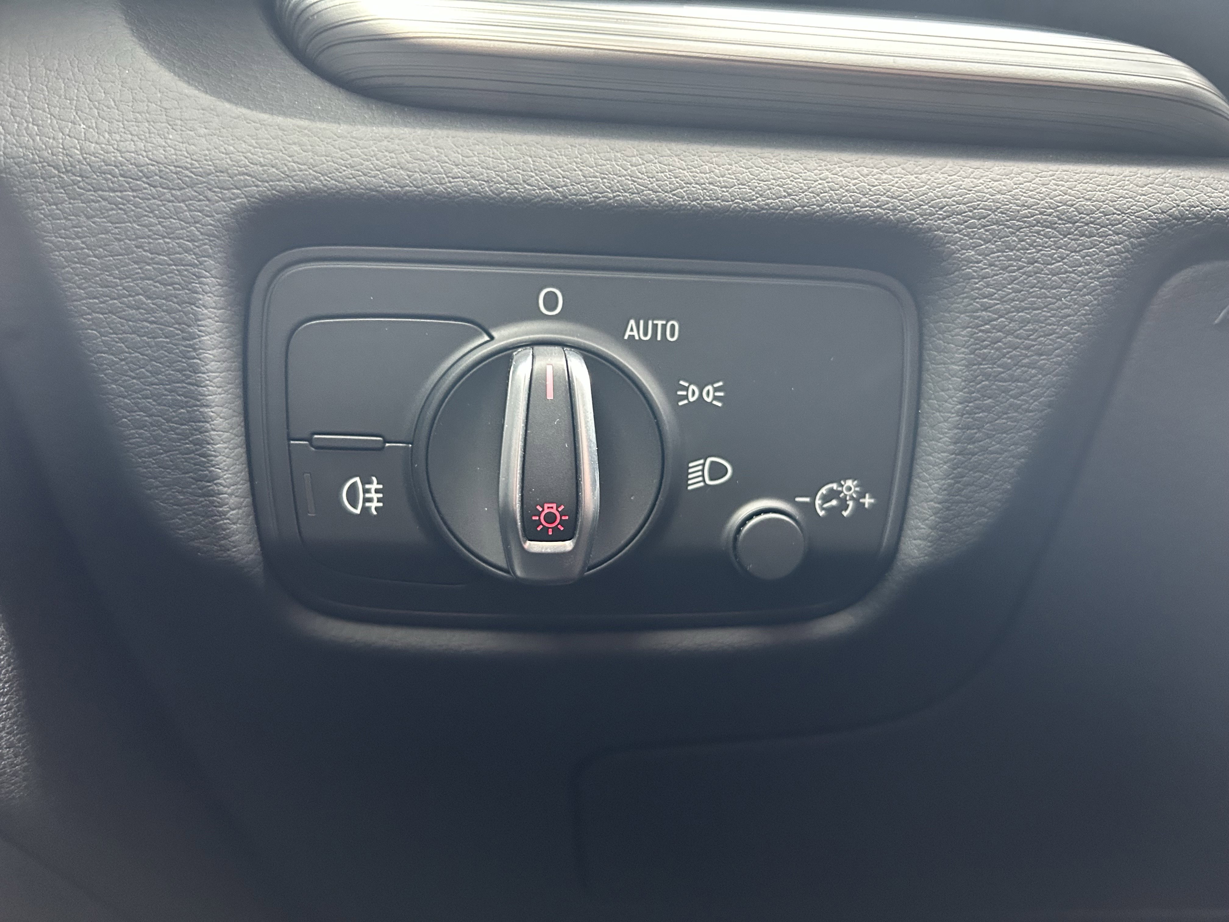 Used 2015 Audi A3 2.0T Premium Plus image 19