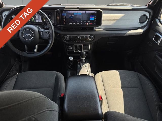 Used 2024 Jeep Wrangler Unlimited image 8