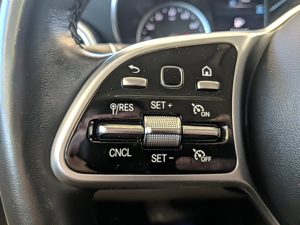 Used 2022 Mercedes-Benz GLC 300 4MATIC image 15