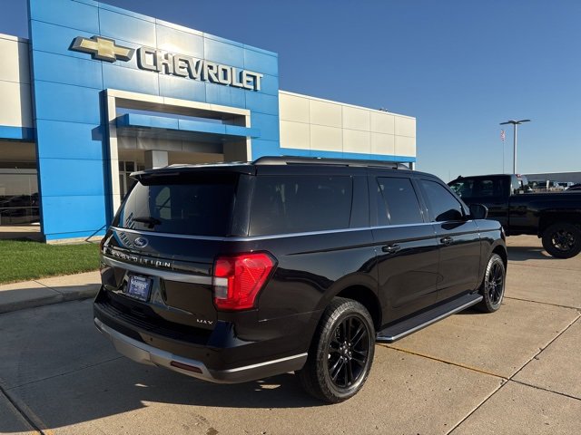 Used 2022 Ford Expedition Max XLT image 8
