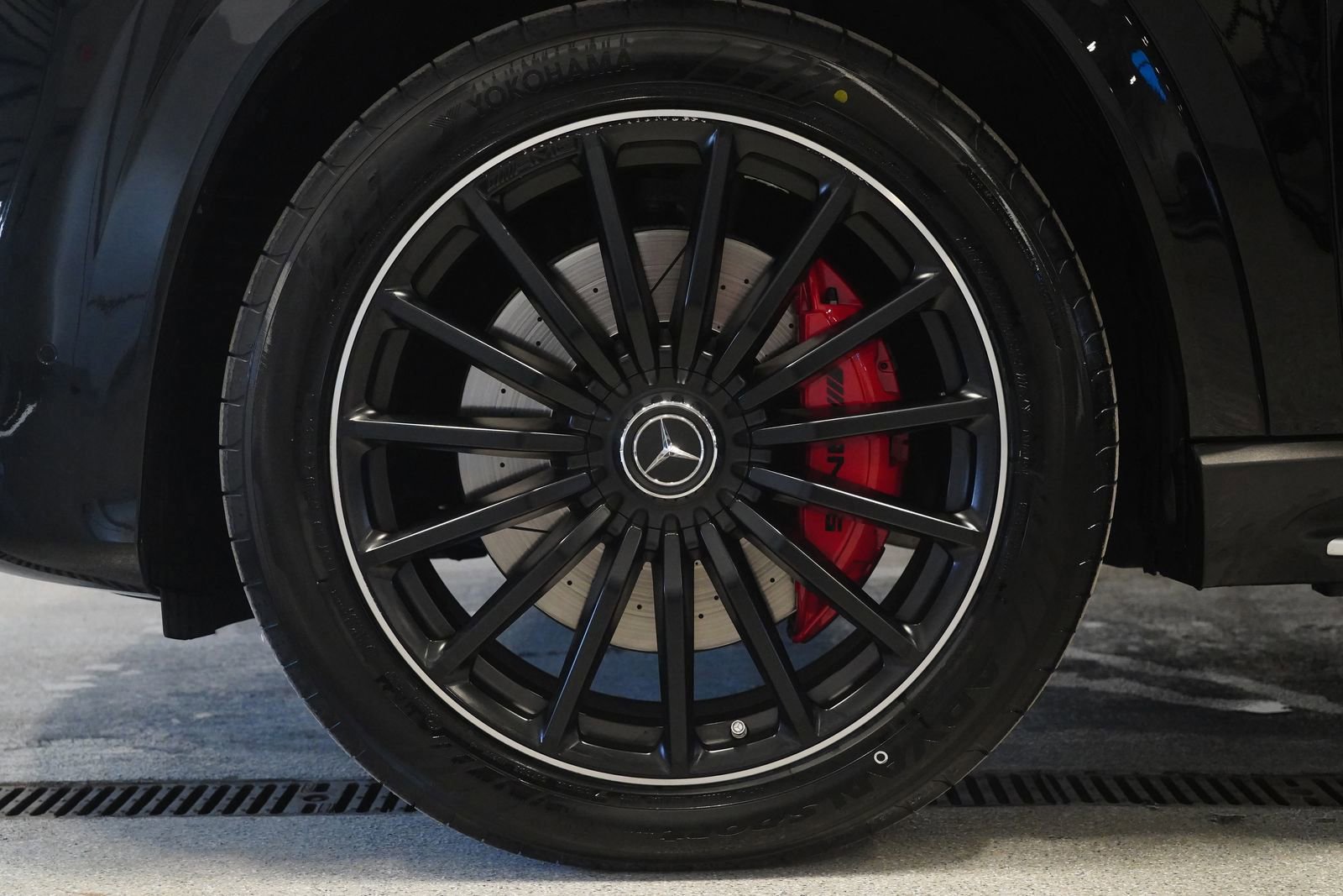 Certified 2023 Mercedes-Benz GLS 63 AMG 4MATIC image 8