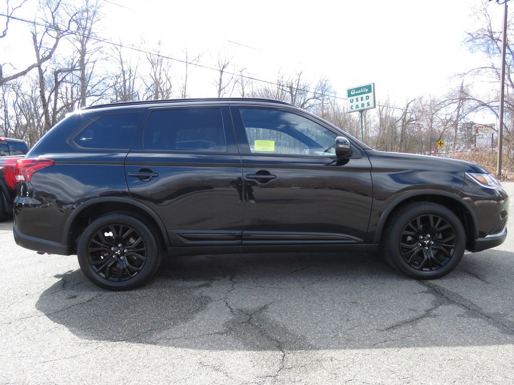 Used 2019 Mitsubishi Outlander SEL image 4