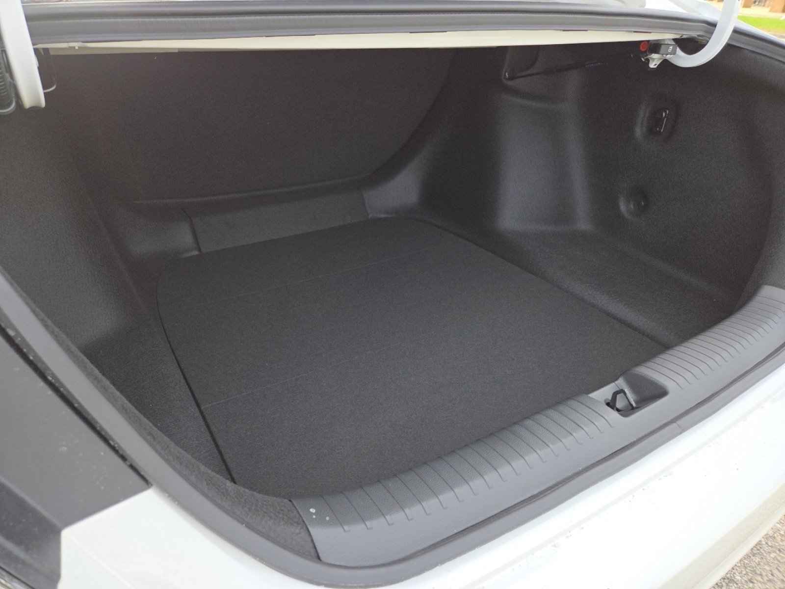 New 2026 Honda Accord LX image 18