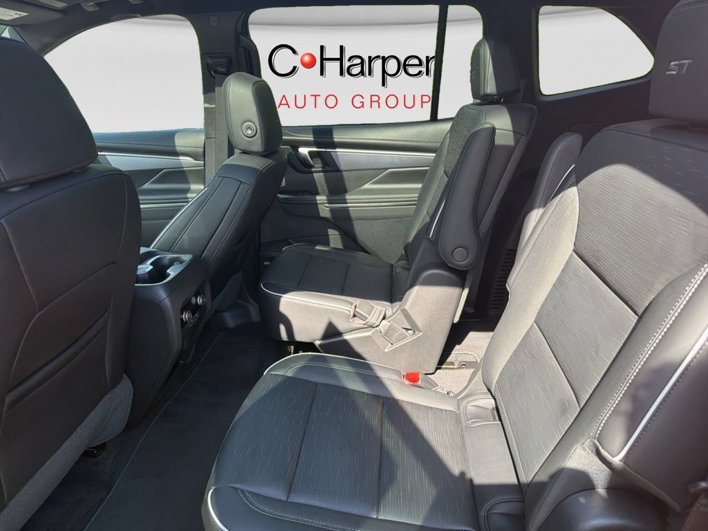 Used 2026 Buick Enclave Sport Touring w/ Power Package AWD/4WD image 15