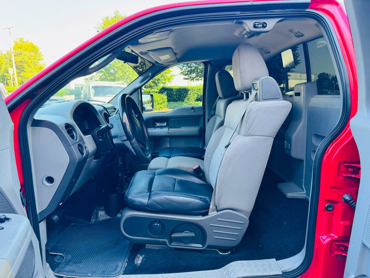 Used 2006 Ford F150 STX AWD/4WD image 15