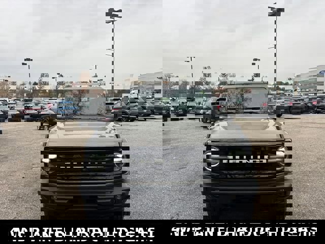 New 2025 Ford Bronco Outer Banks image 5