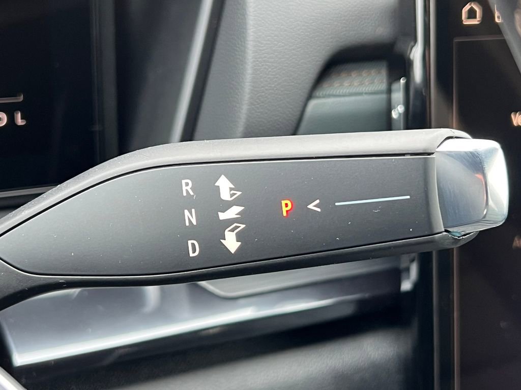 New 2026 GMC Terrain AT4 w/ Convenience Package III image 23