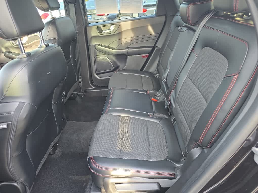 Used 2023 Ford Escape ST-Line Select w/ Tech Pack #1 AWD/4WD image 11