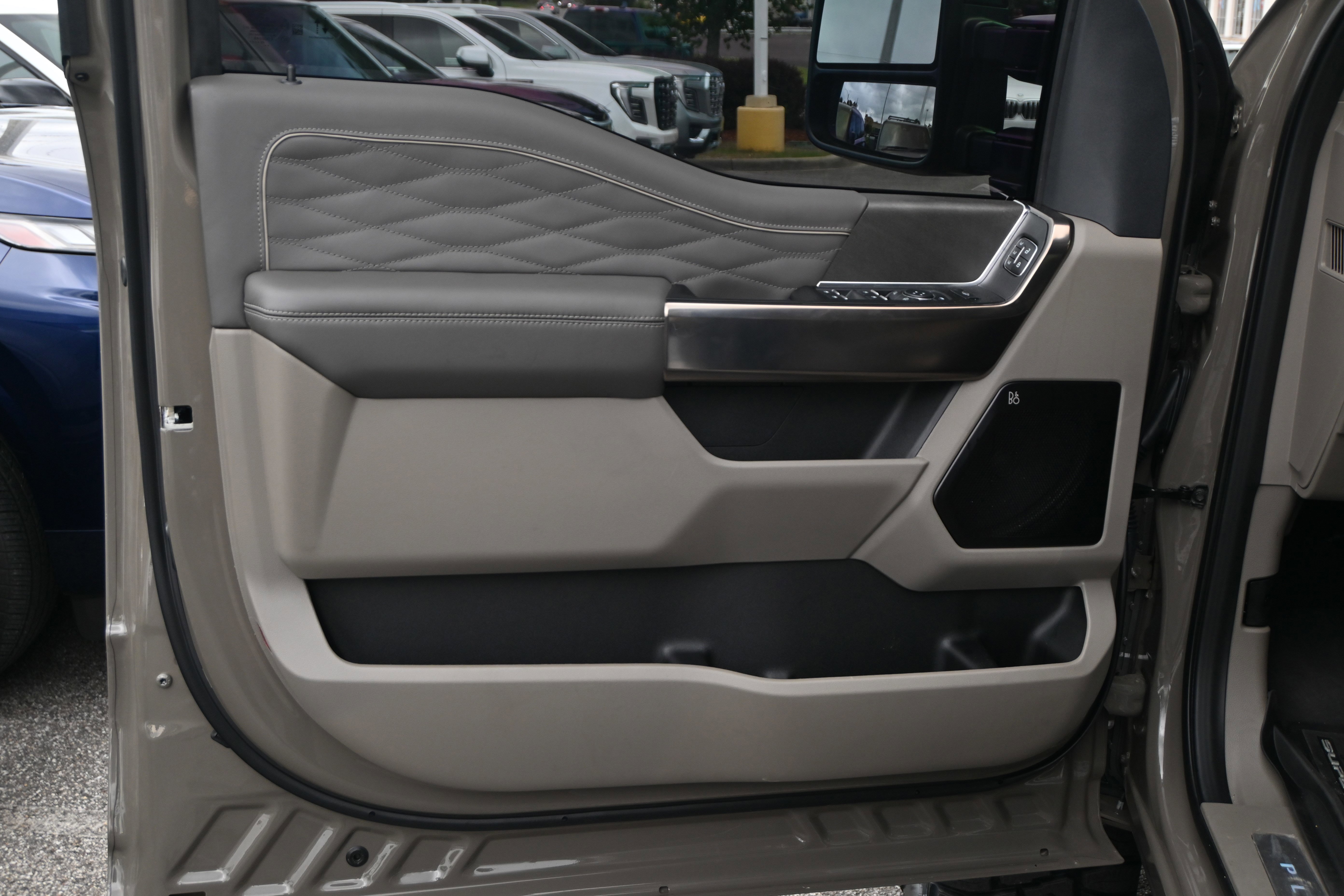 Used 2026 Ford F450 Platinum w/ Platinum Plus Package AWD/4WD image 15