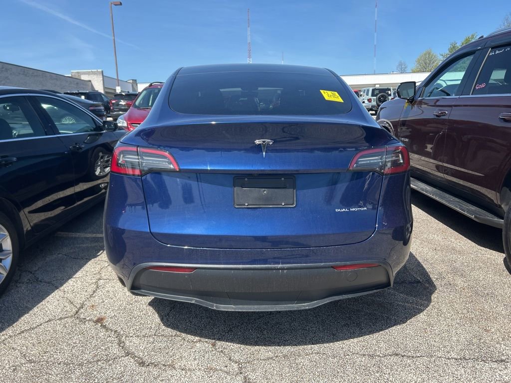 Used 2023 Tesla Model Y Long Range AWD/4WD image 7