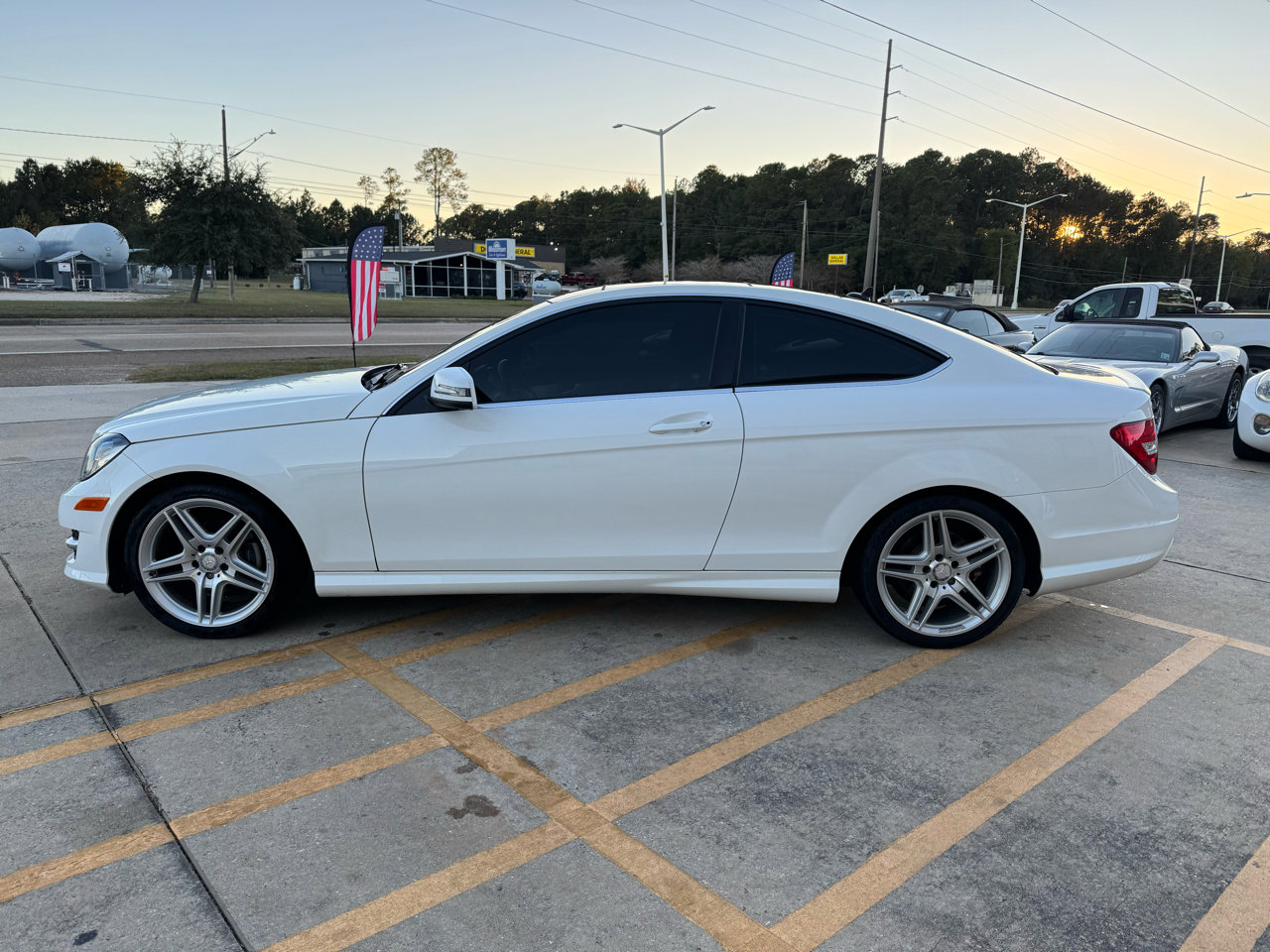 Used 2015 Mercedes-Benz C 250 Coupe image 8