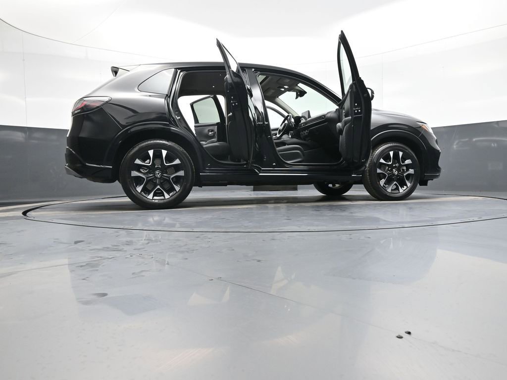 Certified 2026 Honda HR-V EX-L image 46