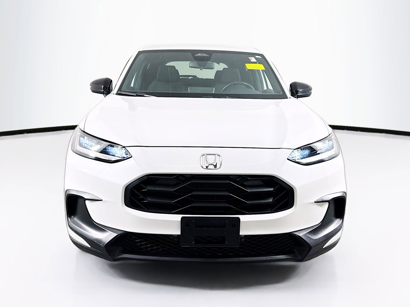 Used 2023 Honda HR-V Sport image 2