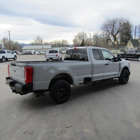 Used 2025 Ford F350 XL RWD image 3
