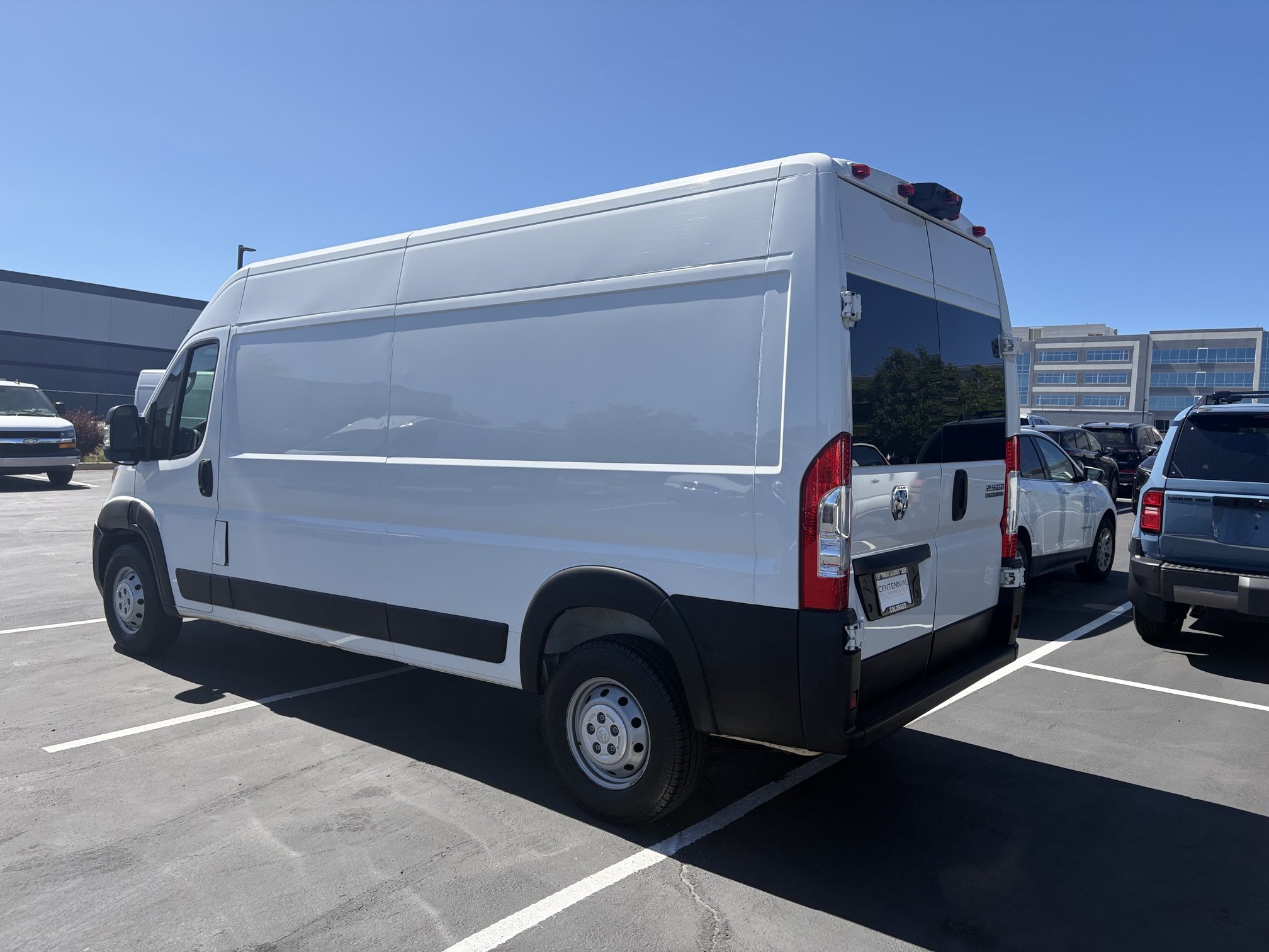 Used 2023 RAM ProMaster 2500 FWD image 5