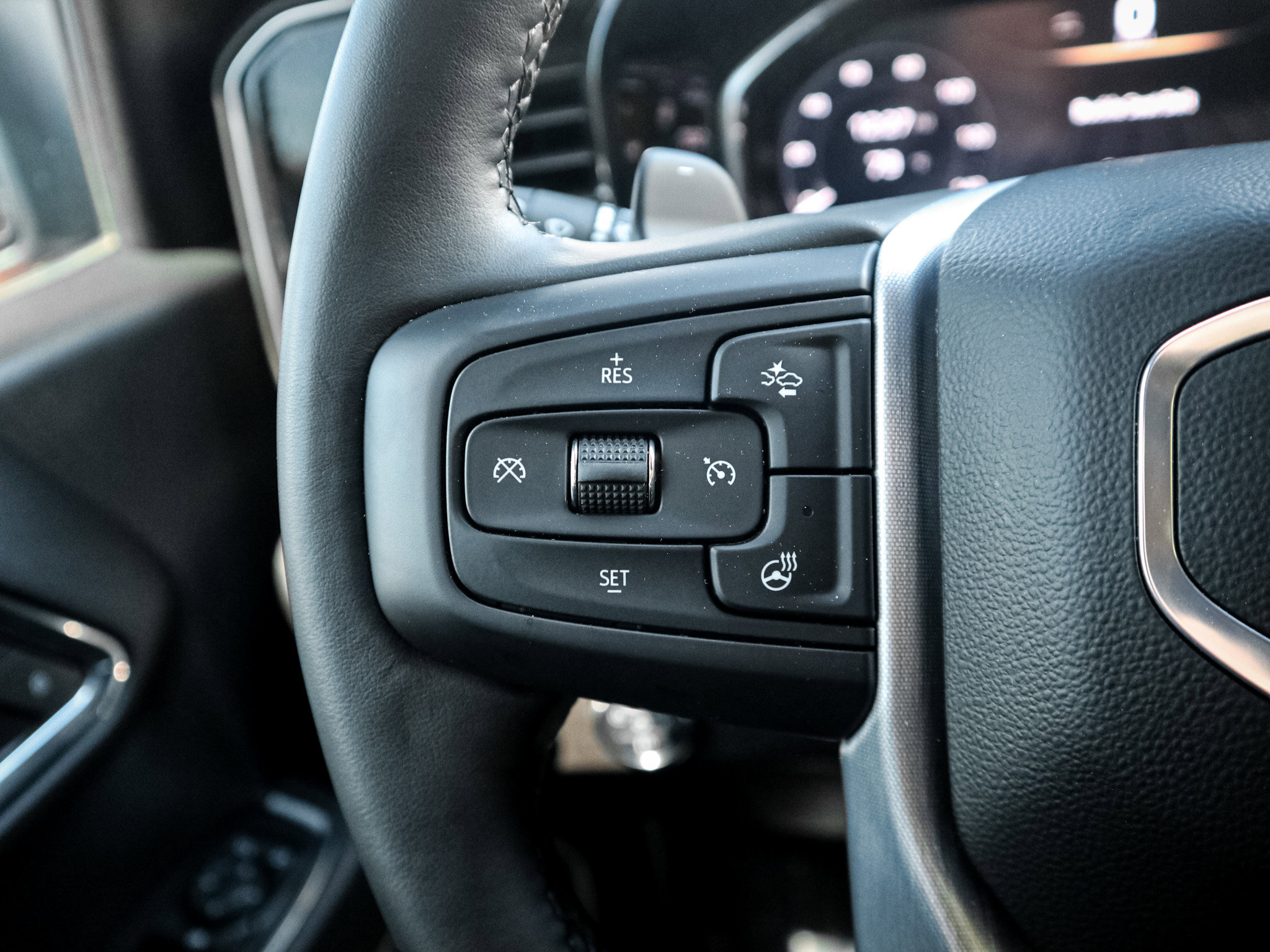 Used 2024 GMC Sierra 1500 Elevation w/ Preferred Package image 19