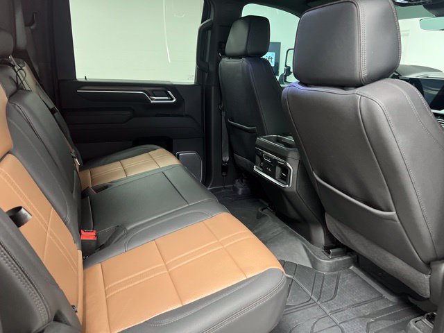 Used 2025 Chevrolet Silverado 3500 High Country w/ High Country Premium Package AWD/4WD image 49