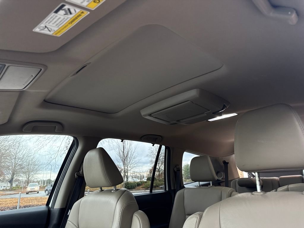 Used 2021 Honda Pilot Touring image 25