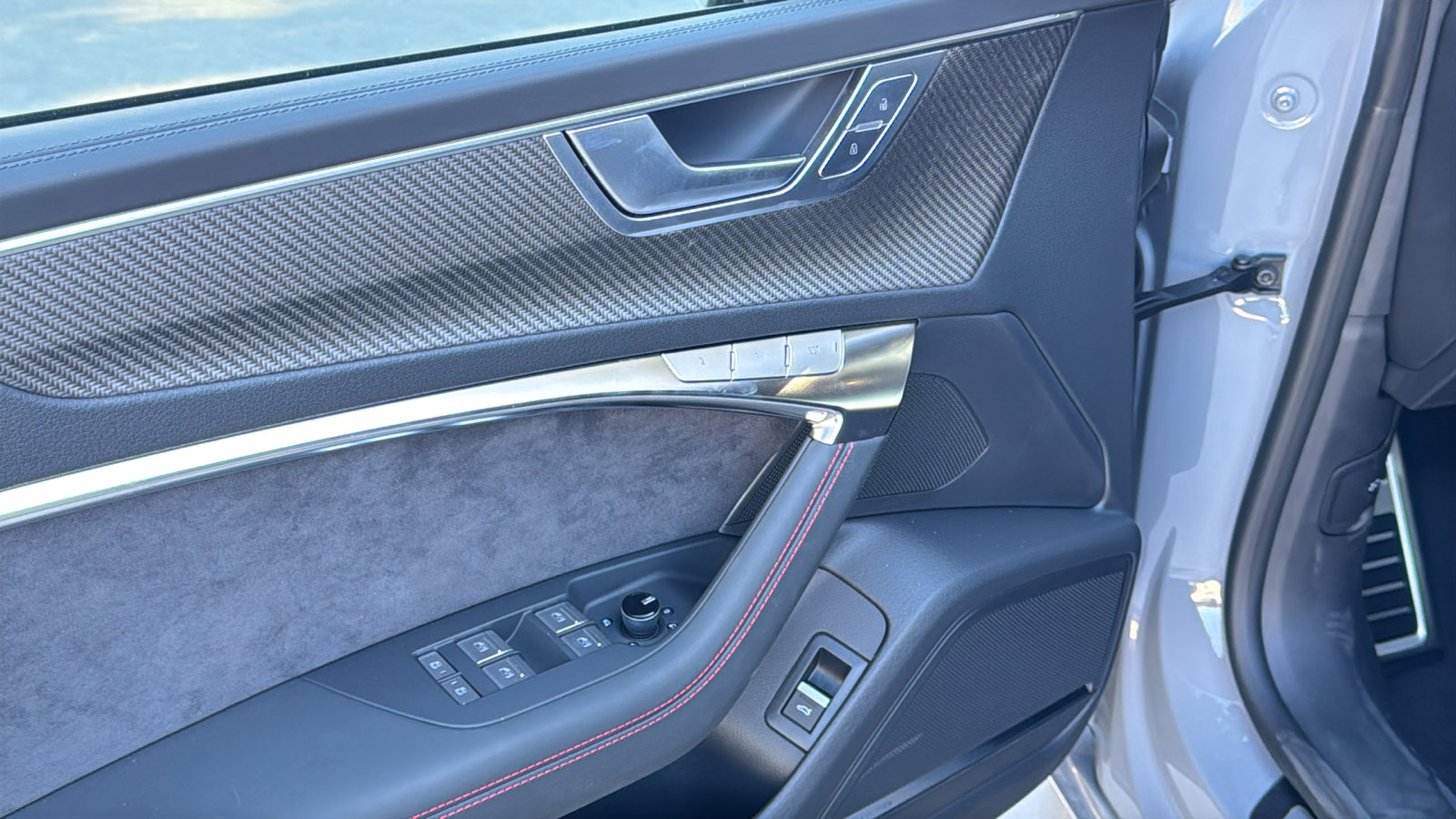 New 2026 Audi RS 7 Performance image 13