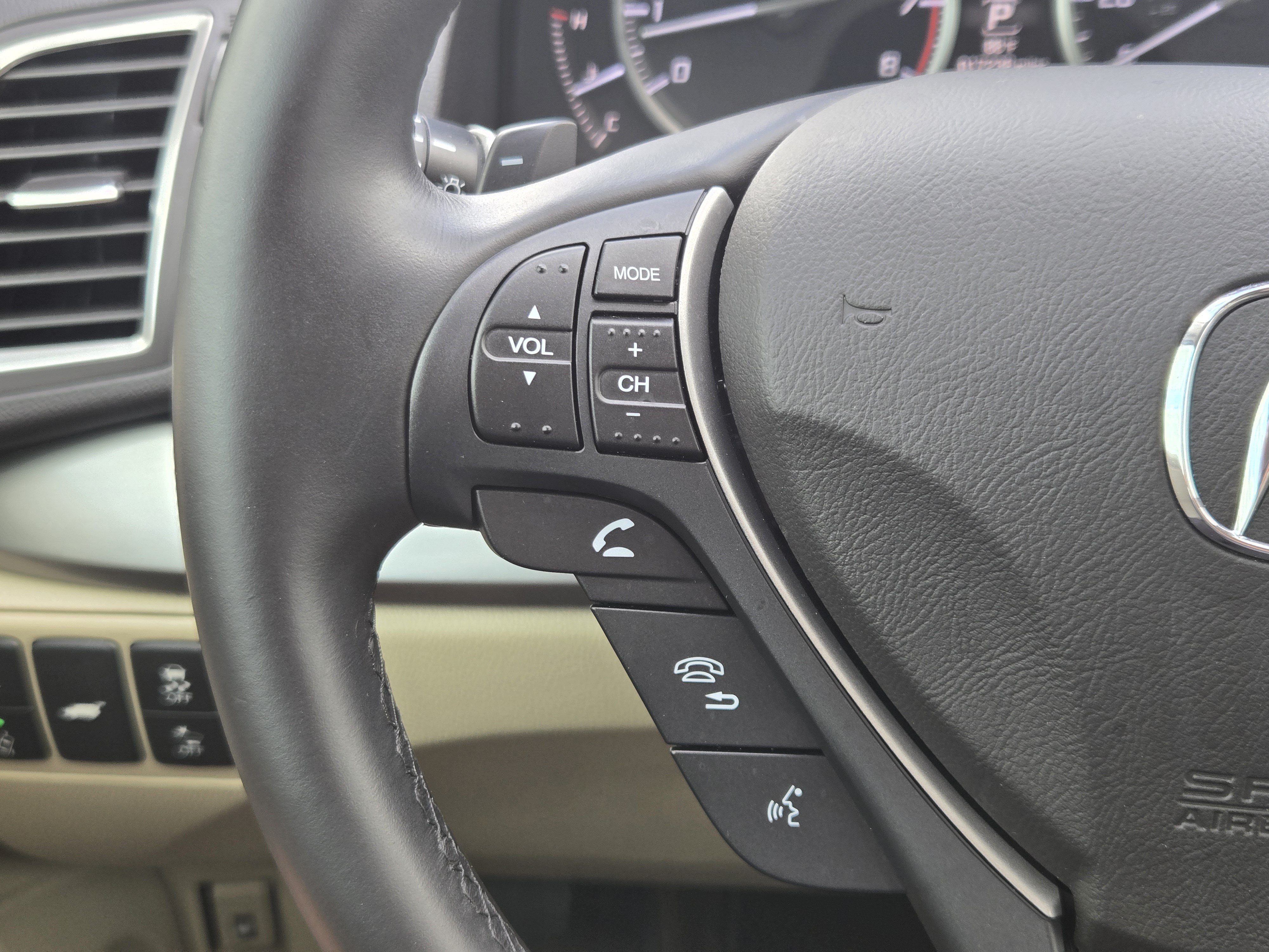 Used 2017 Acura RDX FWD w/ Advance Package image 29