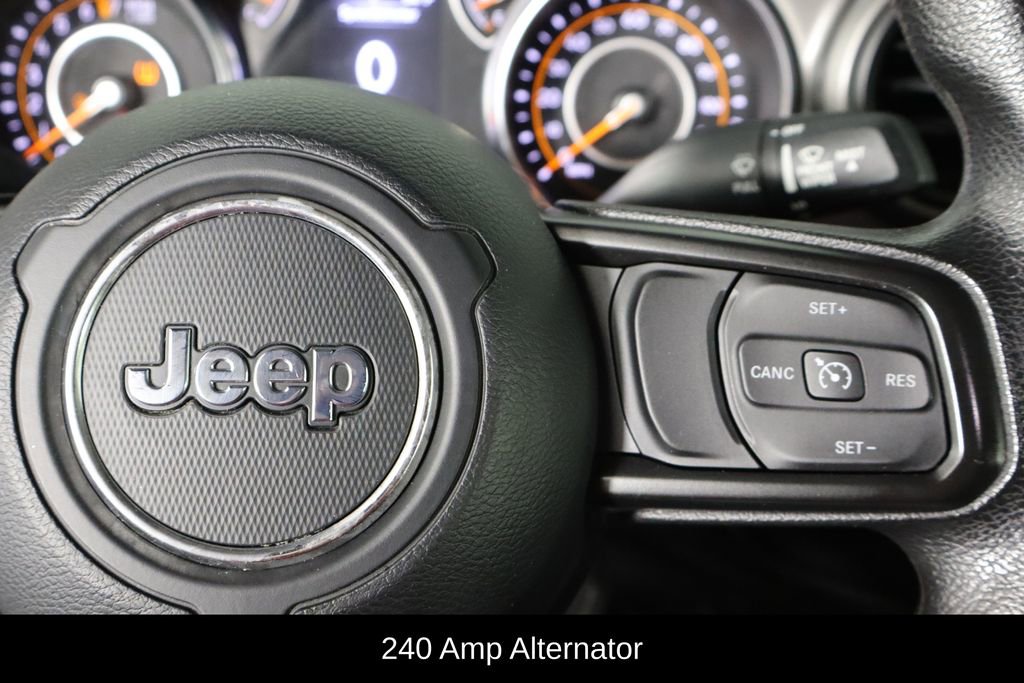Used 2022 Jeep Gladiator Sport image 10