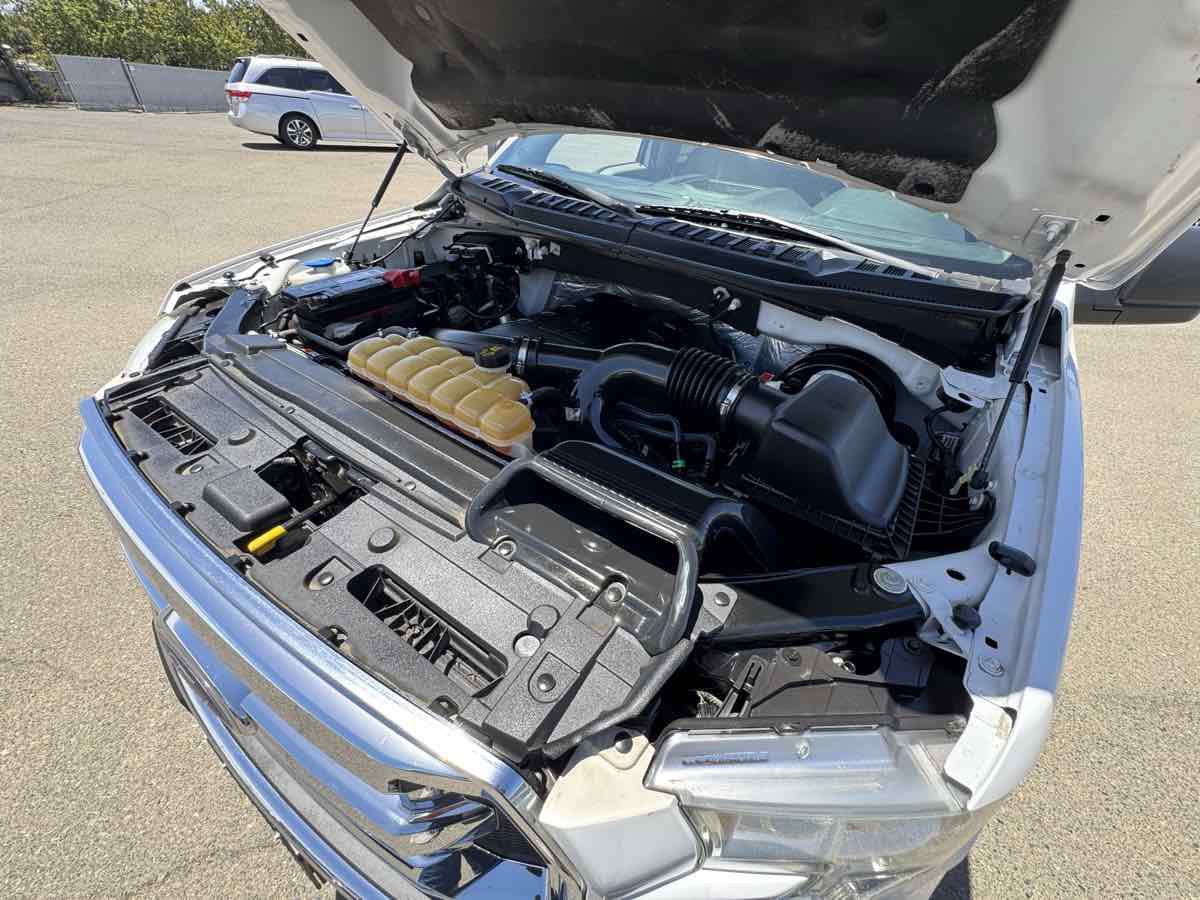 Used 2015 Ford F150 XLT RWD image 38
