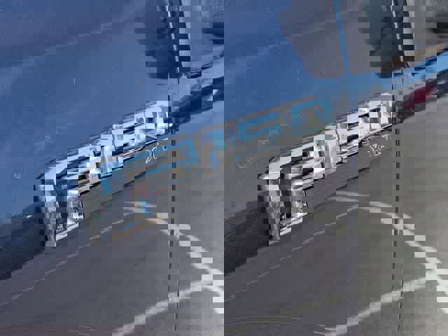 Used 2015 Ford F150 XLT w/ Equipment Group 301A Mid image 13