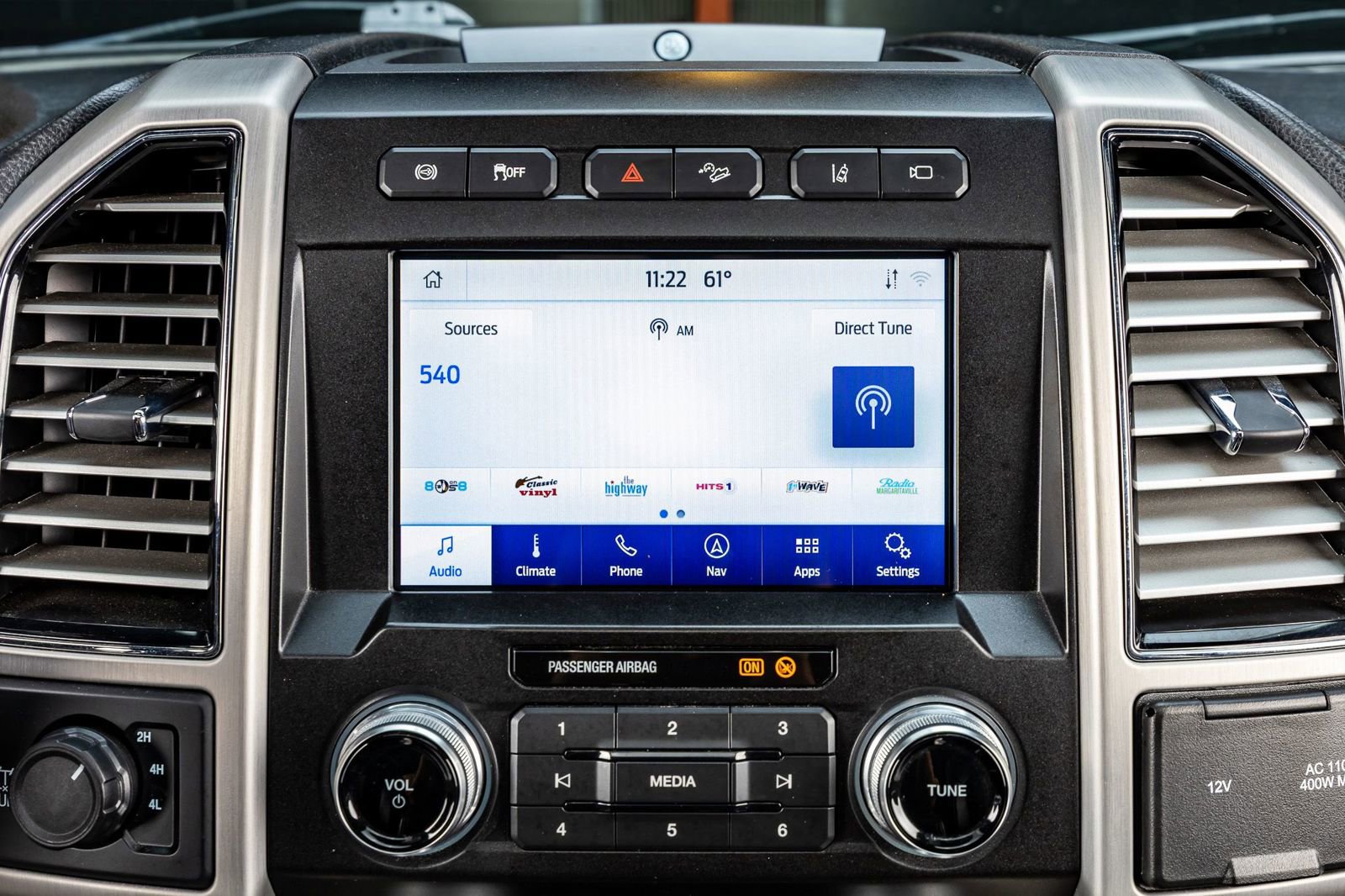 Used 2021 Ford F250 Platinum w/ FX4 Off-Road Package image 24