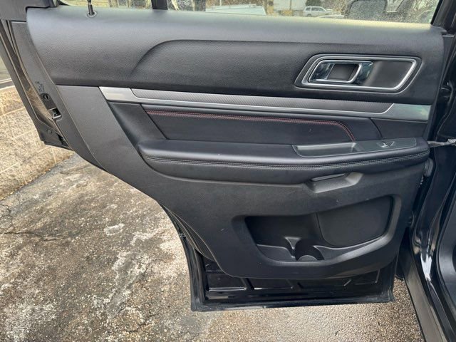 Used 2016 Ford Explorer Sport w/ Equipment Group 401A image 23