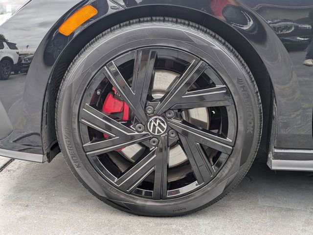 Used 2022 Volkswagen GTI SE image 10