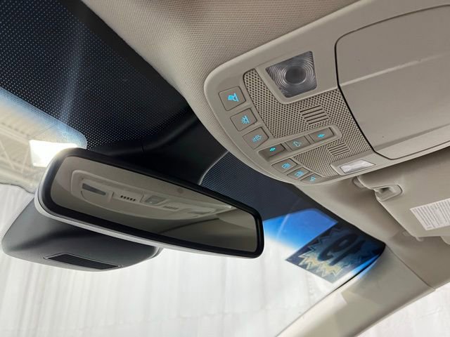 Used 2019 Ford Edge Titanium w/ Equipment Group 301A image 24