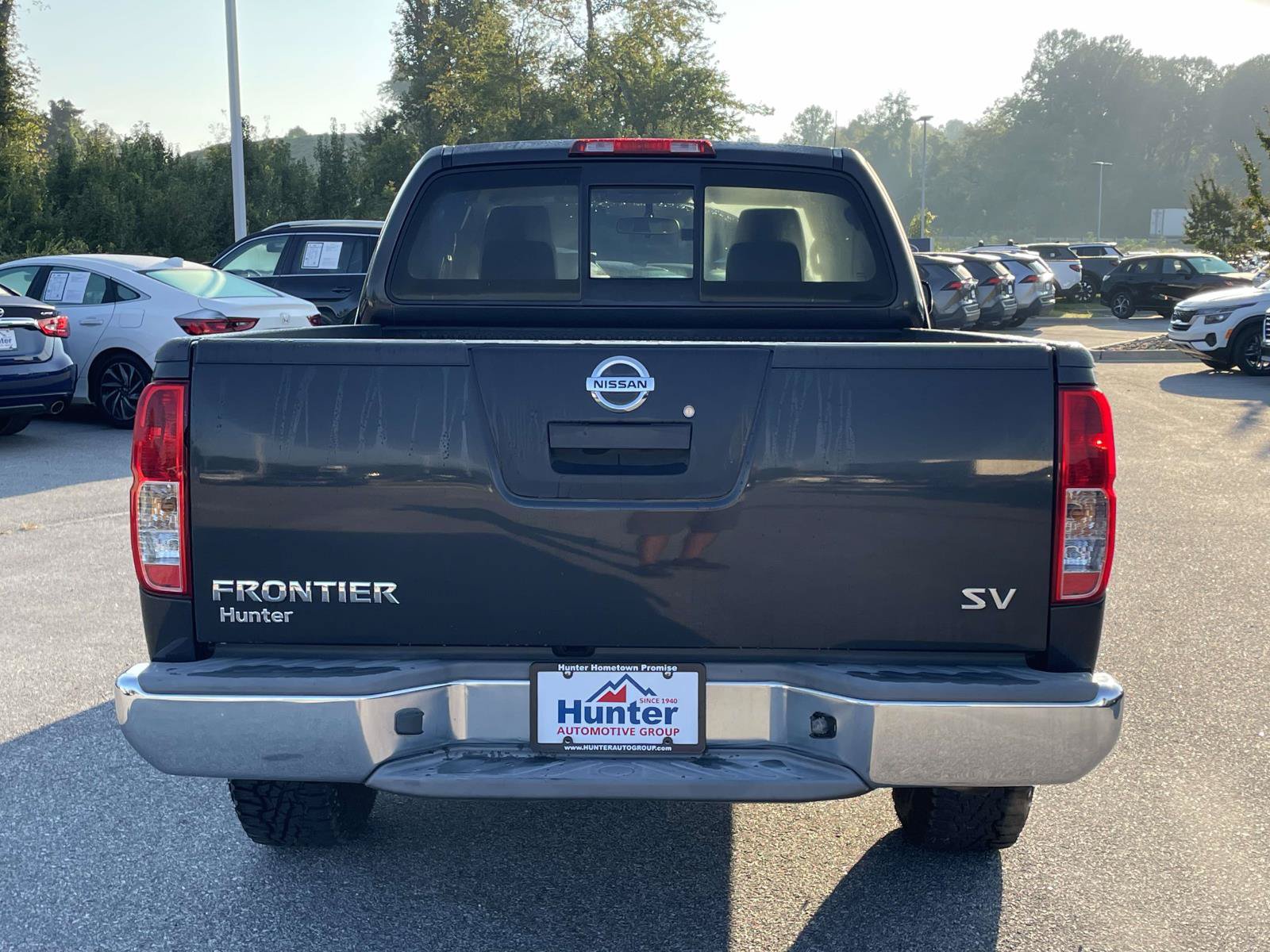 Used 2012 Nissan Frontier SV RWD image 25