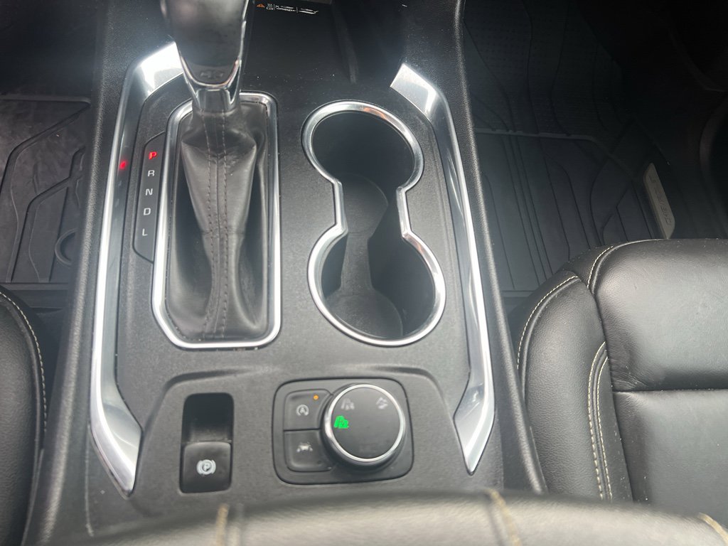 Used 2023 Chevrolet Traverse LT w/ LPO, Floor Liner Package image 17