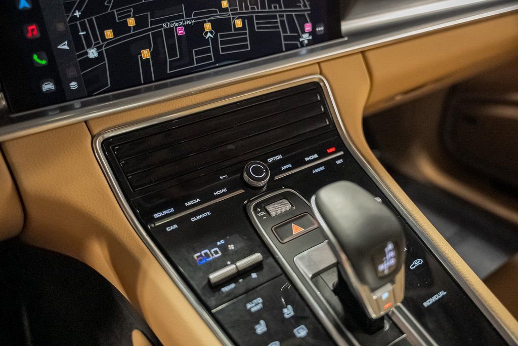 Used 2023 Porsche Panamera Platinum Edition image 49