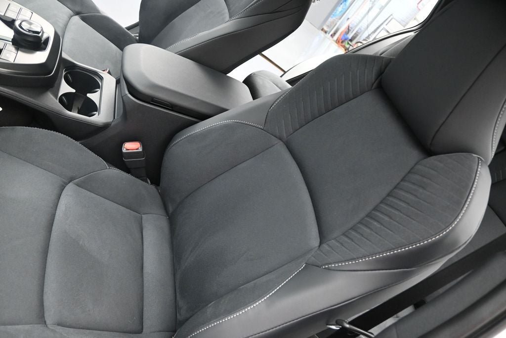 New 2026 Toyota C-HR AWD/4WD image 9