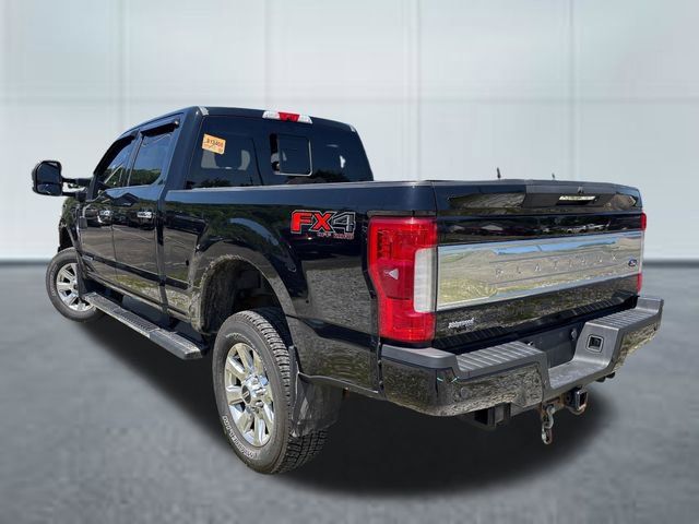 Used 2017 Ford F250 Platinum w/ Platinum Ultimate Package AWD/4WD image 2