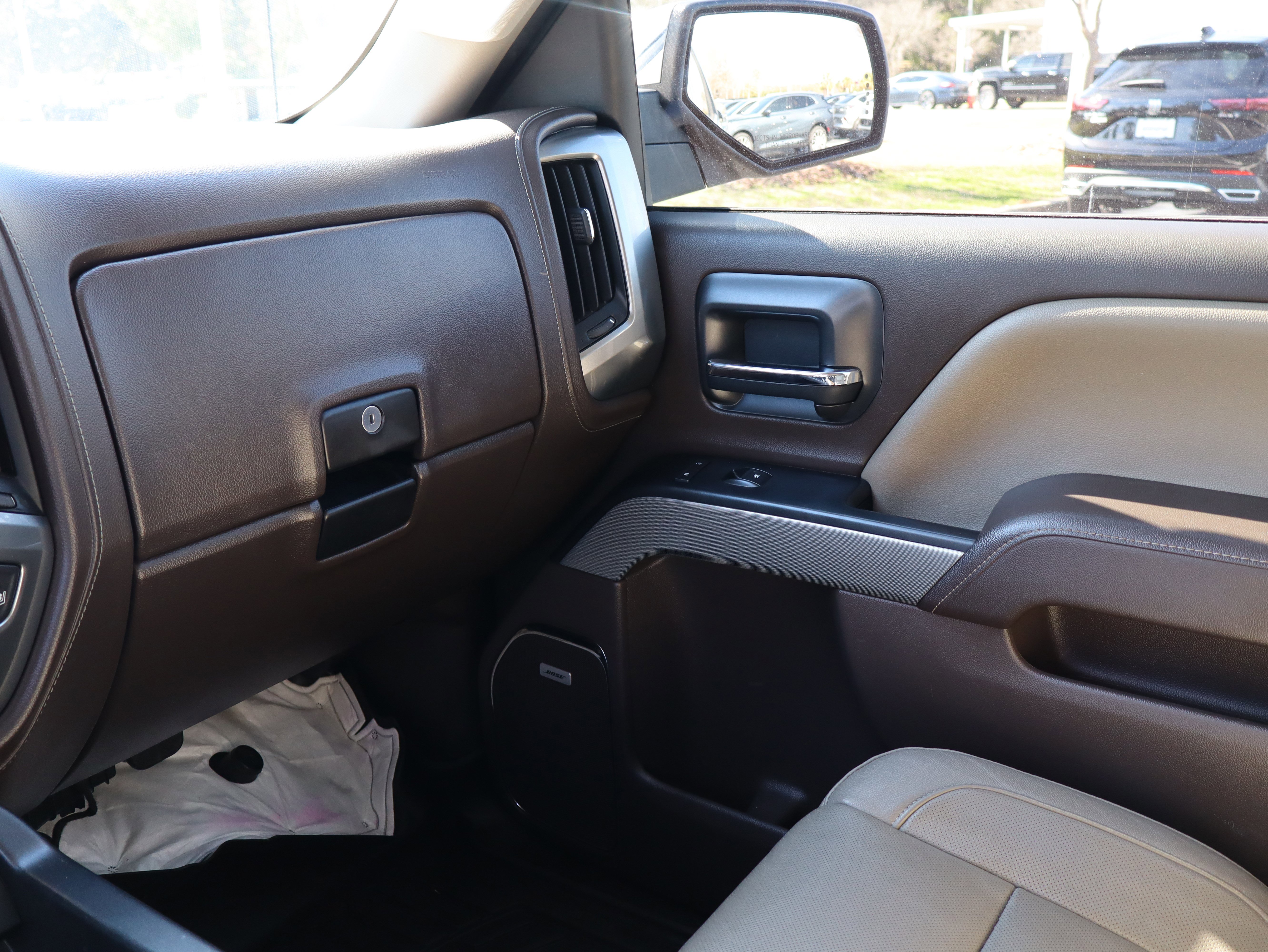 Used 2018 Chevrolet Silverado 1500 LTZ Z71 w/ LTZ Plus Package image 38