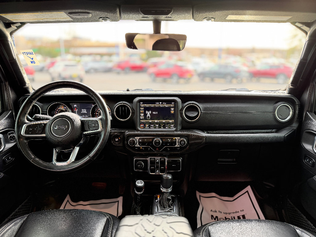 Used 2020 Jeep Wrangler Unlimited Sahara image 5