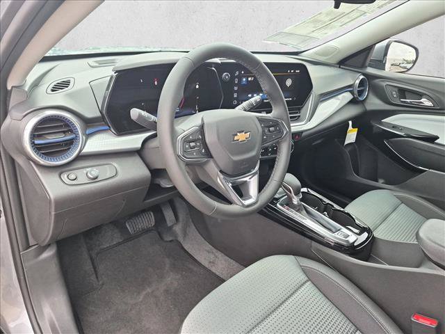New 2026 Chevrolet Trax LT w/ Driver Confidence Package FWD image 3
