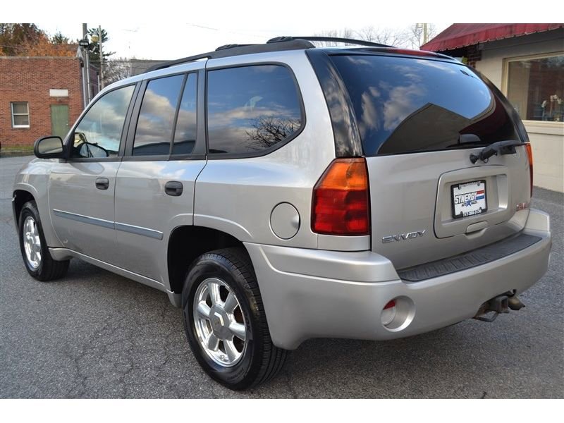 Used 2007 GMC Envoy SLE AWD/4WD image 3