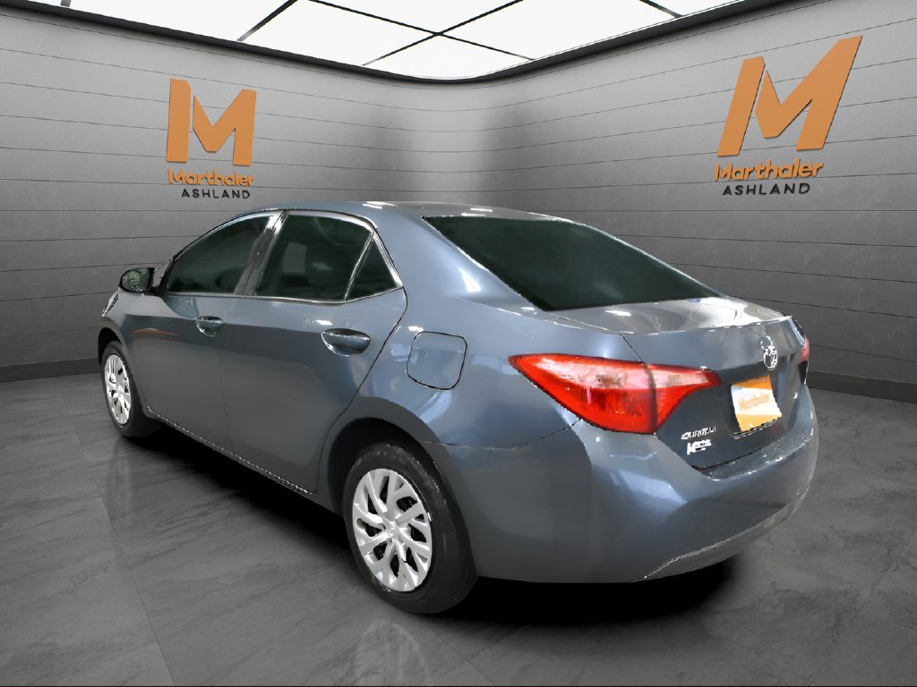 Used 2017 Toyota Corolla LE FWD image 2