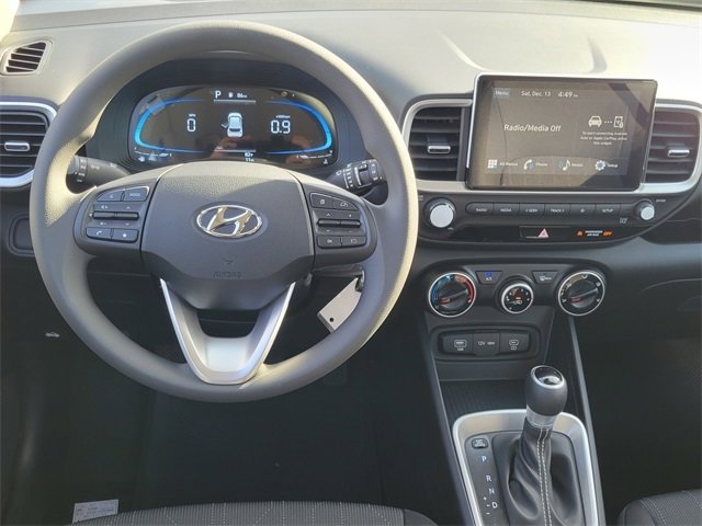 New 2026 Hyundai Venue SE image 4