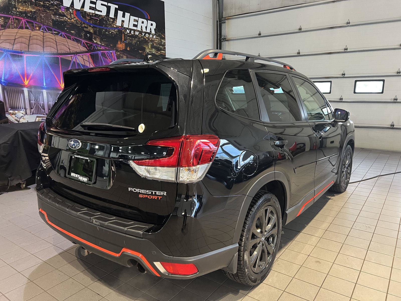 Used 2021 Subaru Forester Sport AWD/4WD image 7